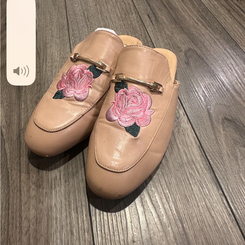 Pink and Tan Sandals with Glossy Finish and Rounded Toe